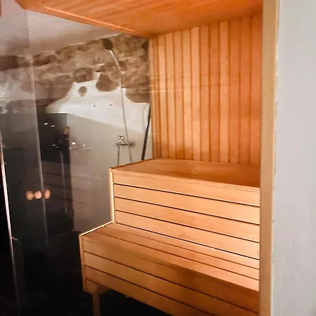 Сasa de vacaciones Tallinnhousing Luxury House With Sauna And Small Pool Old Town